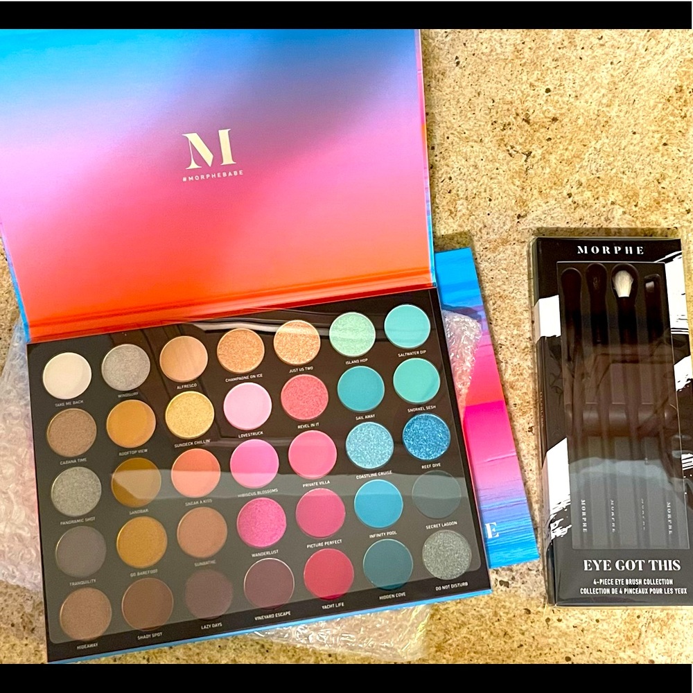 Morphe pallete and eye set